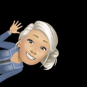 Meet your Posher, Lora